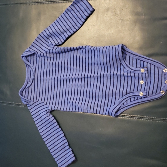 Carter long sleeve onsies - Picture 3 of 8